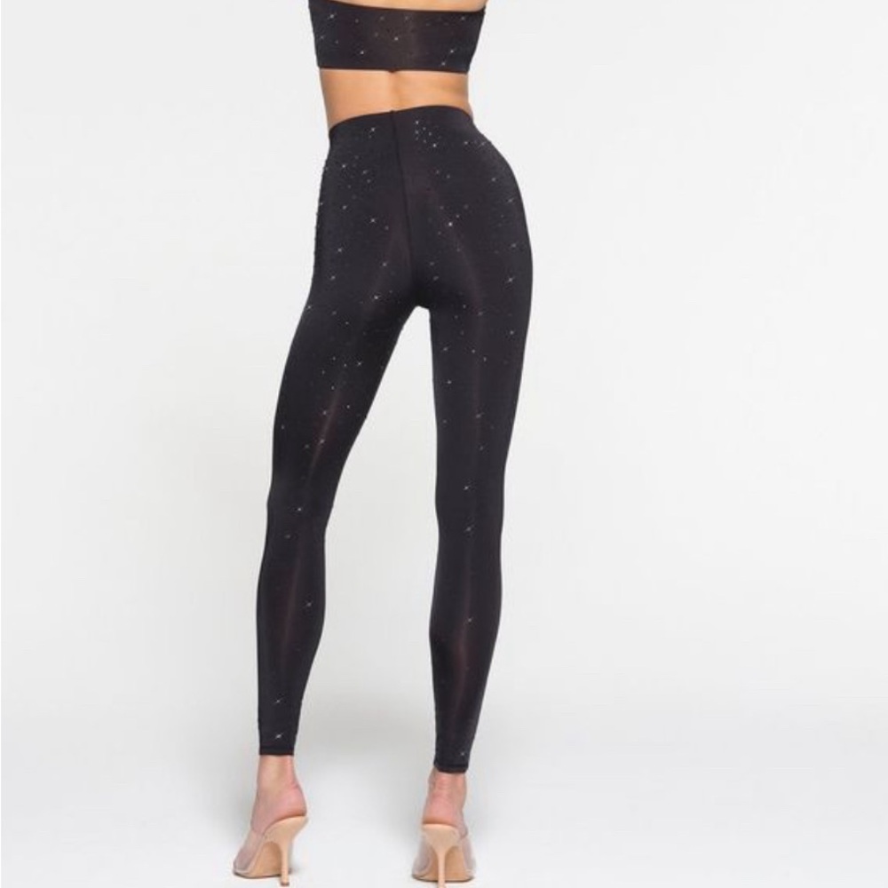 Skims Swarovski leggings ( small )